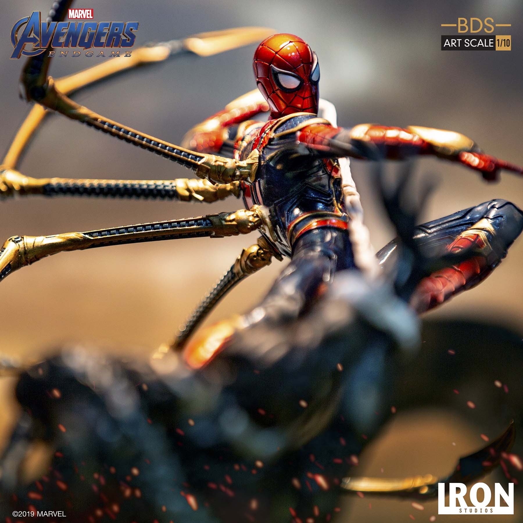 Avengers Endgame - Statue Iron Spider VS Outrider BDS Art Scale 1/10 Avengers Endgame - Statue Iron Spider VS Outrider BDS Art Scale 1/10