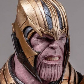 Avengers Endgame - Statue Thanos Legacy Replica Deluxe Version.
