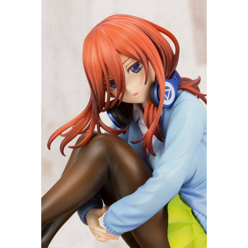The Quintessential Quintuplets – Figurine Nakano Miku Bonus Edition 1/8