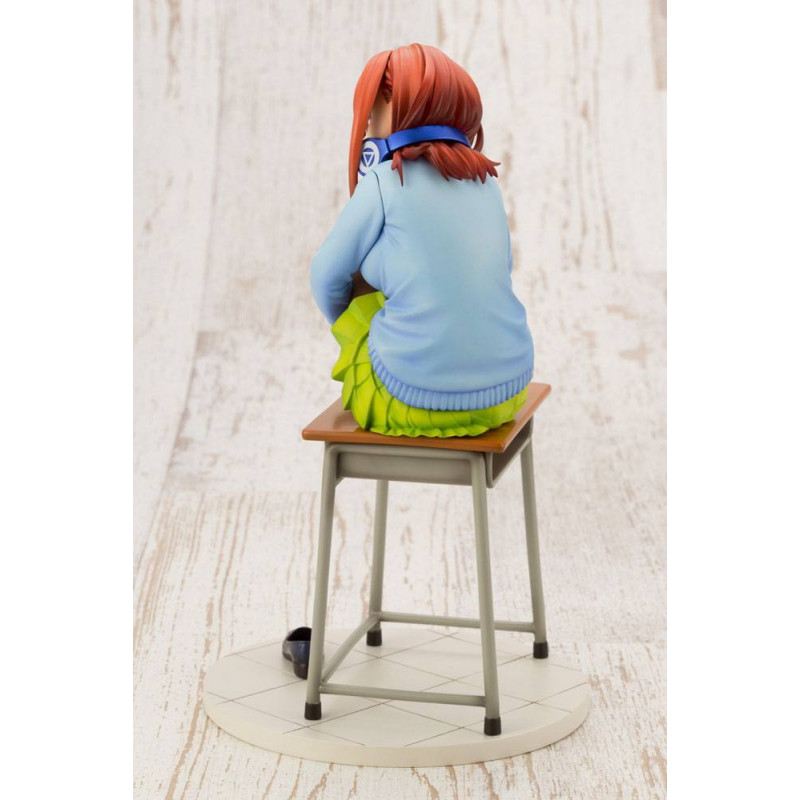 The Quintessential Quintuplets – Figurine Nakano Miku Bonus Edition 1/8