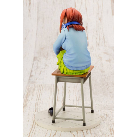 The Quintessential Quintuplets – Figurine Nakano Miku Bonus Edition 1/8