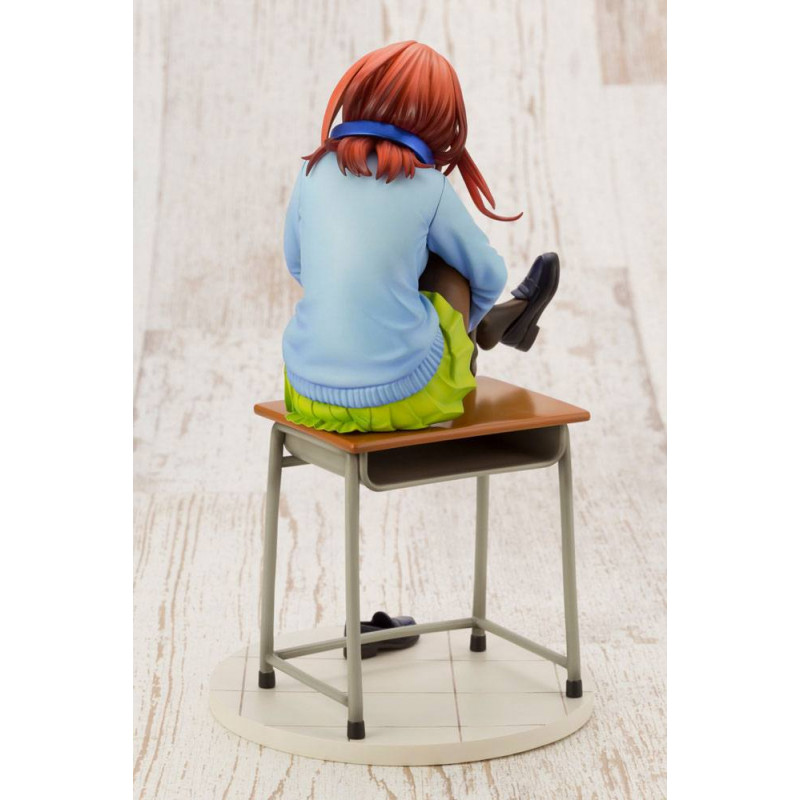 The Quintessential Quintuplets – Figurine Nakano Miku Bonus Edition 1/8