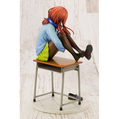The Quintessential Quintuplets – Figurine Nakano Miku Bonus Edition 1/8