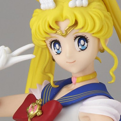 Pretty Guardian Sailor Moon...