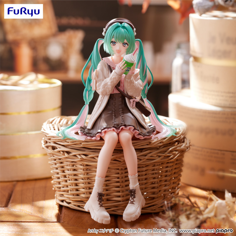 Vocaloid - Figurine Hatsune Miku Noodle Stopper Figure Autumn Ver.