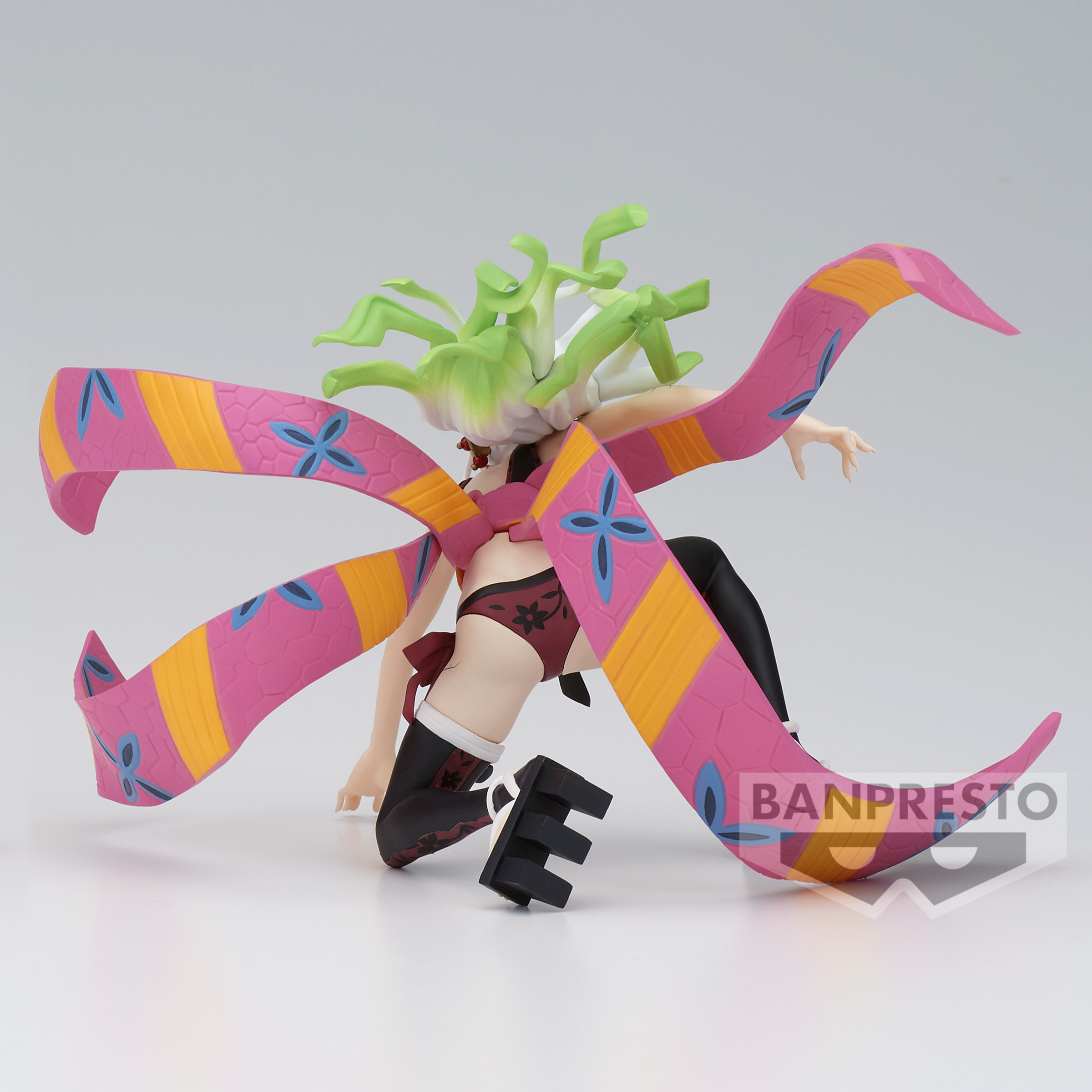 Figurine Articulée Demon Slayer (Kimetsu No Yaiba) - Tomioka Giyuu 10cm Avec Accessoires - Collection, Décoration Voiture