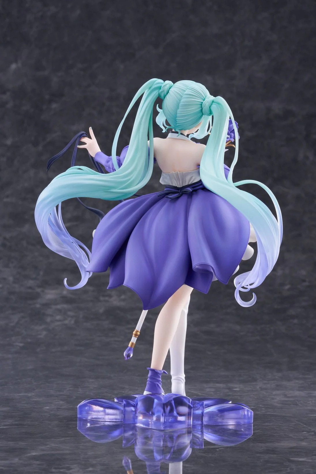 Vocaloid - Figurine Hatsune...