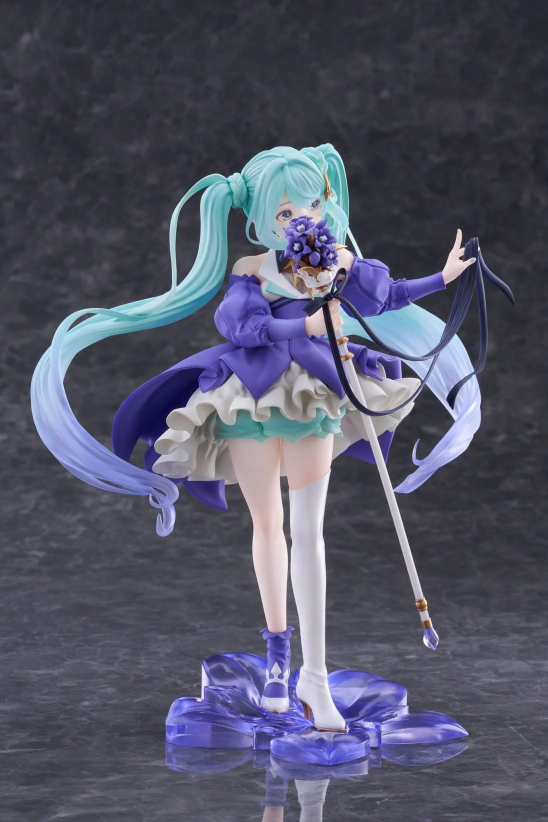 Vocaloid - Figurine Hatsune...