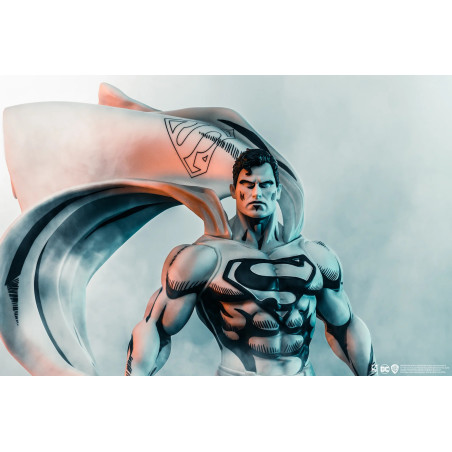 DC Comics - Figurine Superman PX B&W 1/8