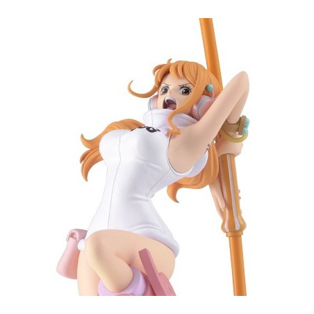 One Piece - Figurine Nami...
