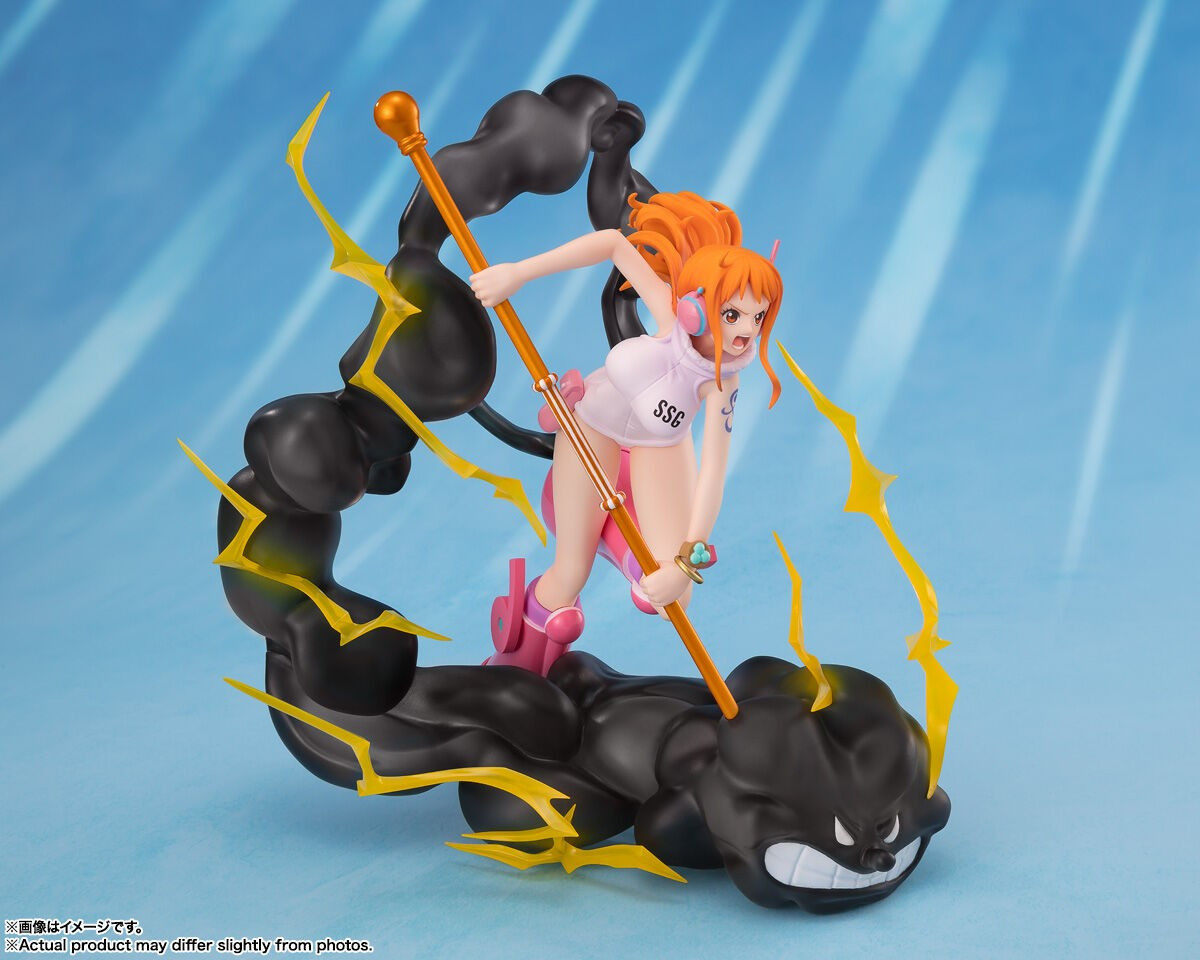 One Piece - Figurine Nami &...