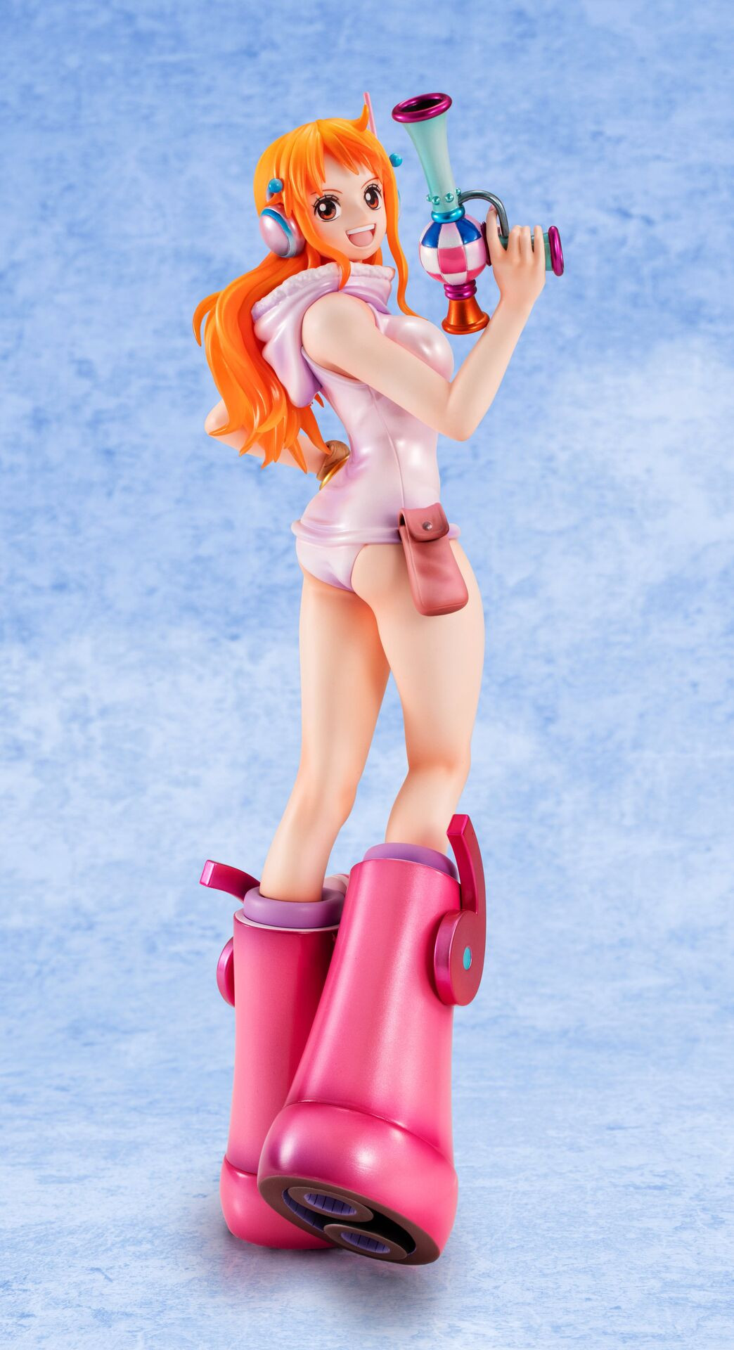 One Piece - Figurine Nami...