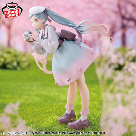 Vocaloid - Figurine Hatsune Miku Holiday Memories Figure Collection Camera Ver.